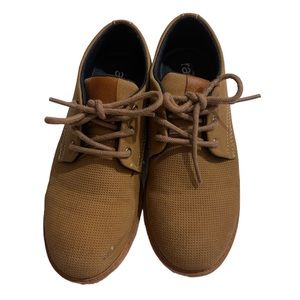 Nordstrom Rack Boys Tan Loafer Shoe Size 1